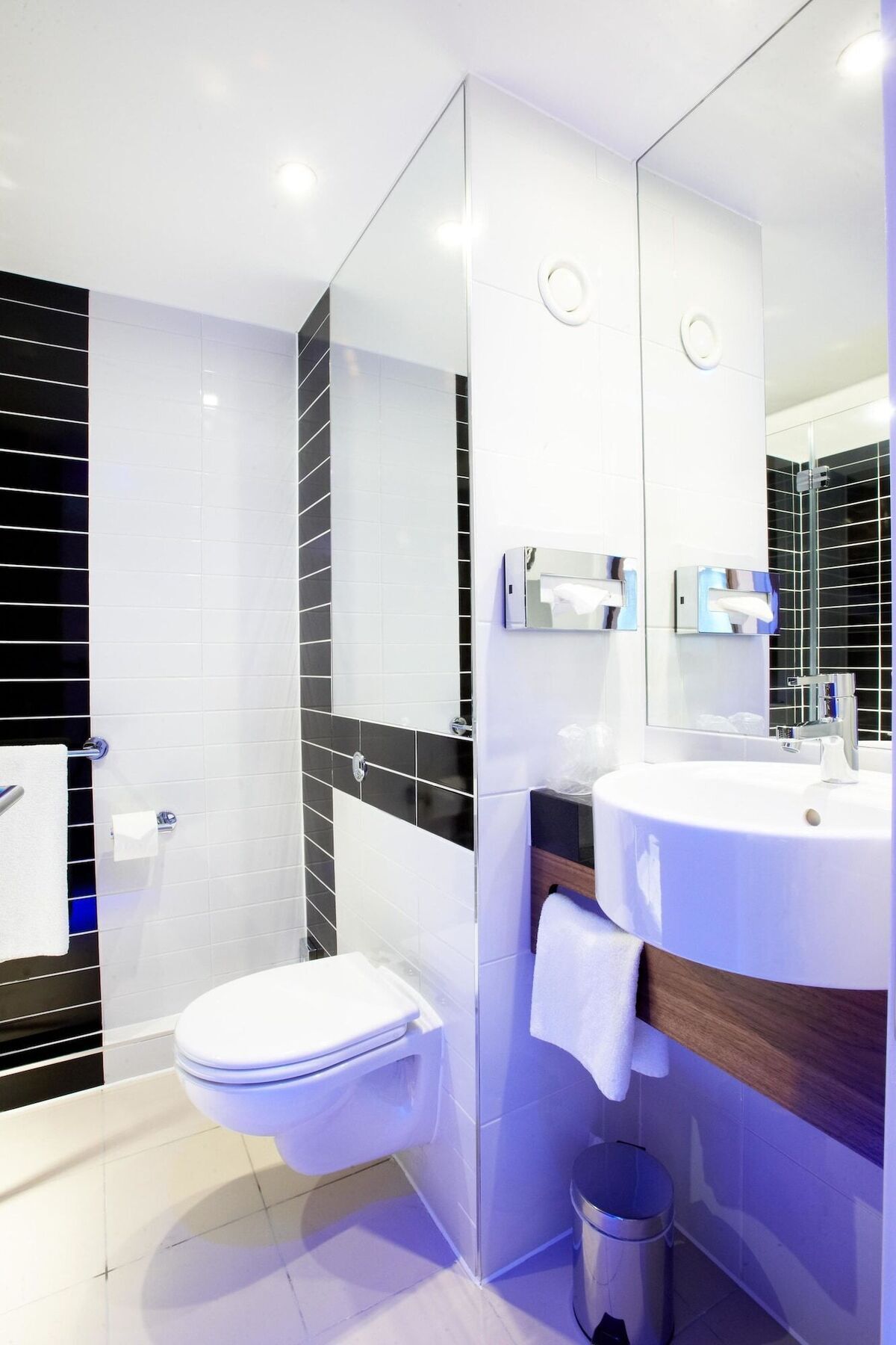 Holiday Inn Express - Derry - Londonderry By Ihg Esterno foto