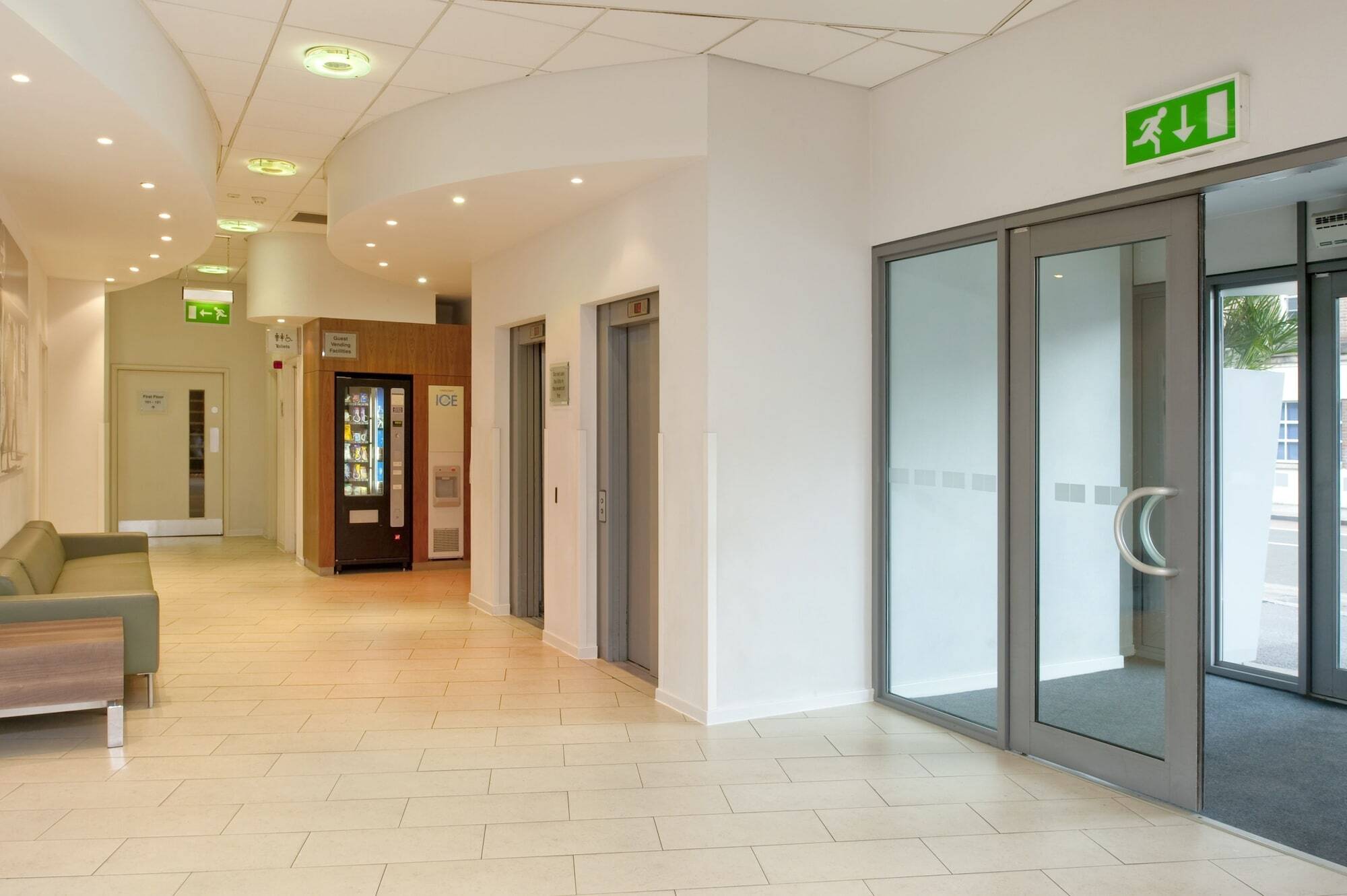 Holiday Inn Express - Derry - Londonderry By Ihg Esterno foto